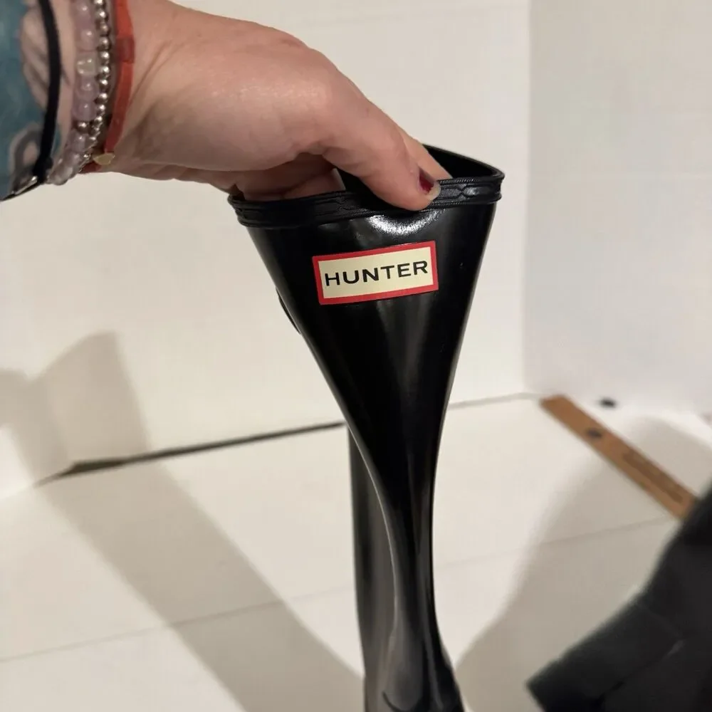 Hunter Original Tall Gloss Adjustable Women's Rain Boots - Black, 8/39
